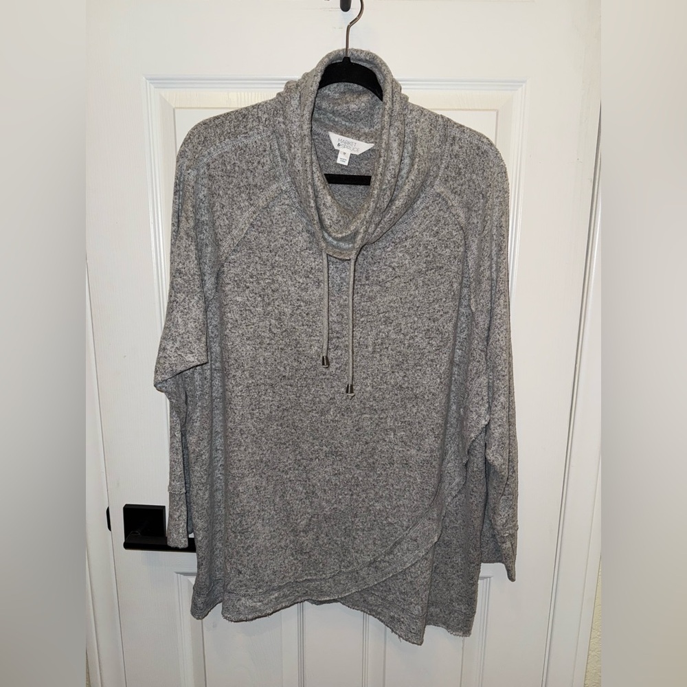 Market & Spruce Heathered Gray Cowl Neck Sweater